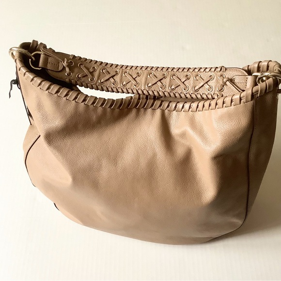 Elegant DKNY Women's Bag - Picture 2 of 10